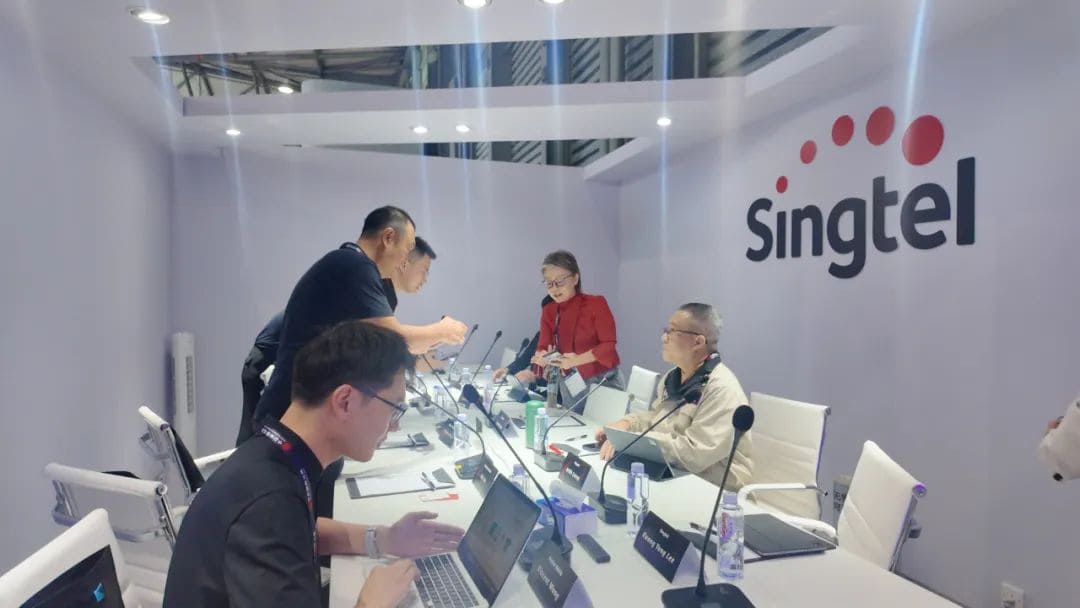 Redtea Mobile Showcases the Power of Global Connectivity at MWC Shanghai & IOTE 2025